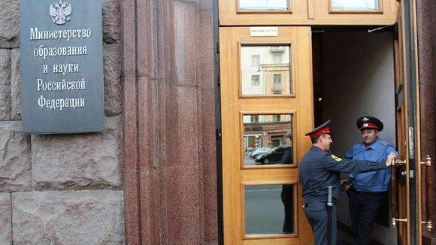 В Минобрнауки нашли новых плагиаторов