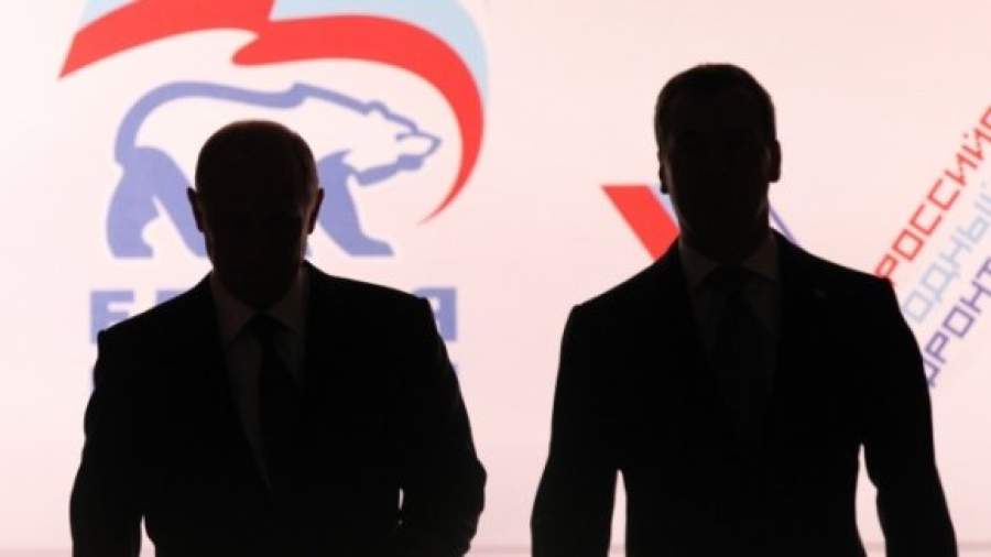 Выборный закон Медведева мешает новому закону Путина