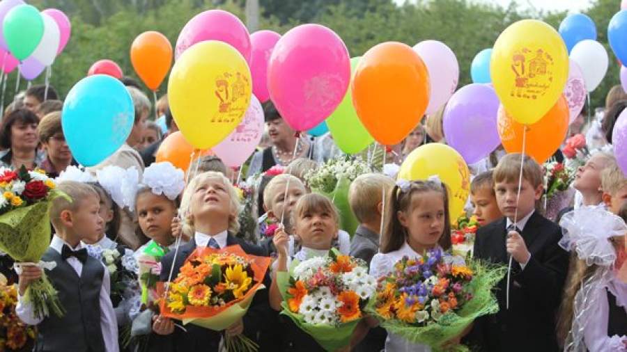 День знаний члены правительства отметят в регионах