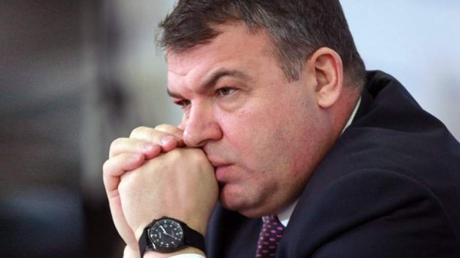 Сердюкова свалил медийный негатив