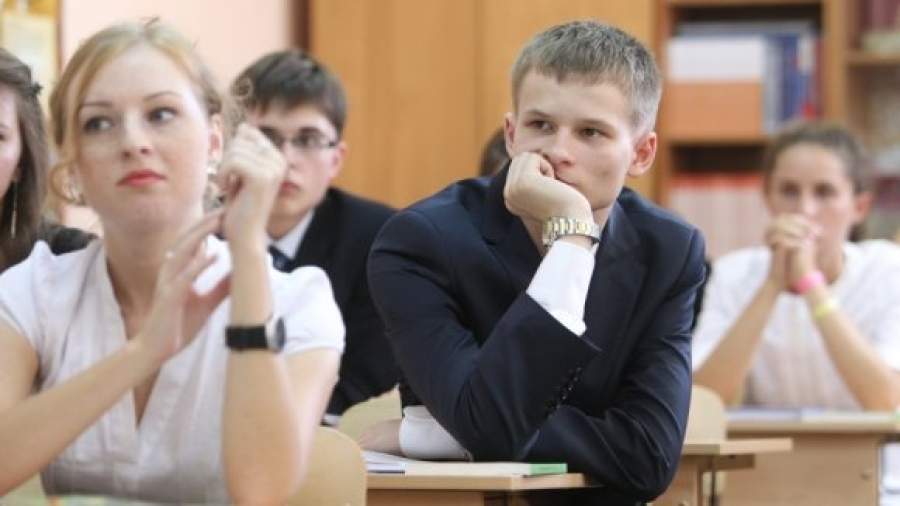 Учителей просят рассказывать столичным школьникам о бизнесе