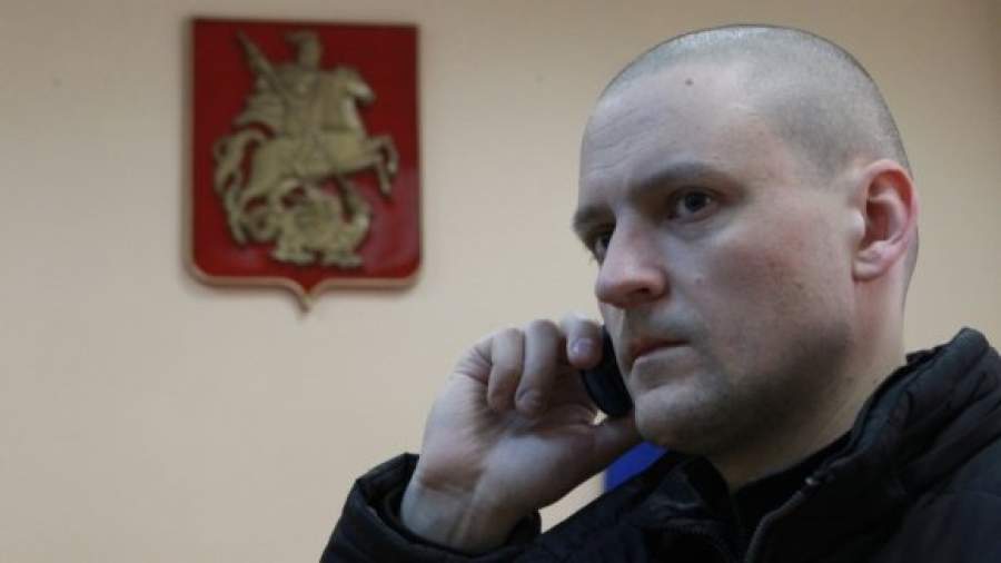 Пономарев выдал Удальцову защищенную спецсвязь