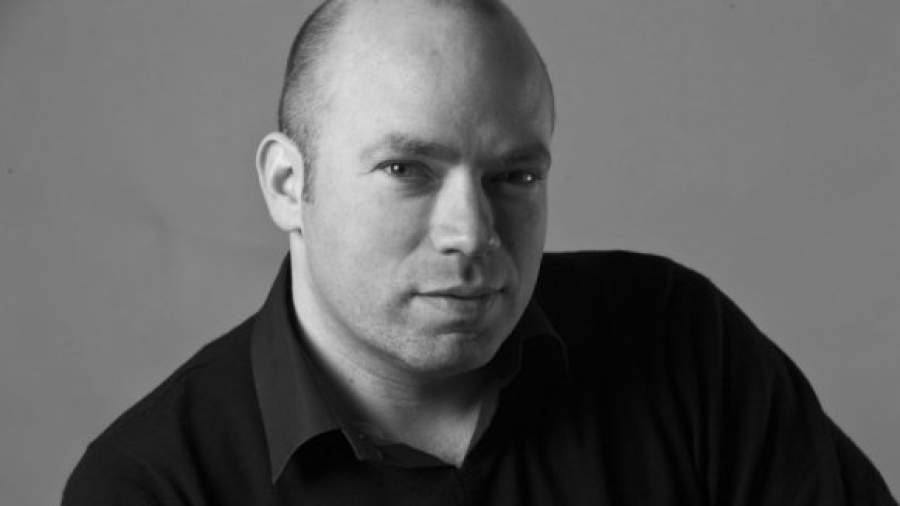 «Если у тебя есть внутри книга, Россия вытащит ее на свет Божий»