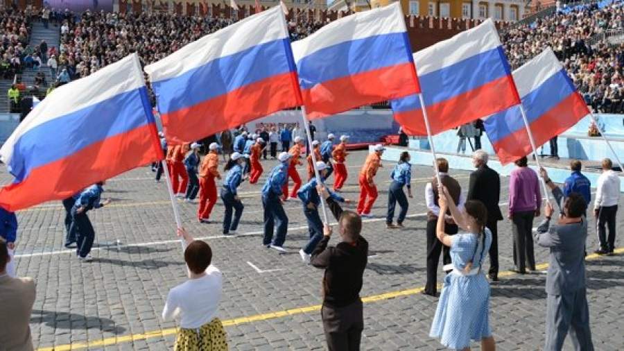 НКО, воспитывающие патриотов, получат госсубсидии