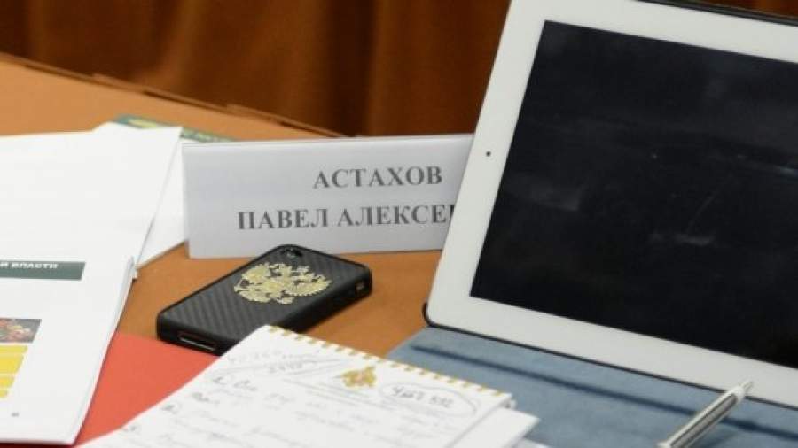Кремль отказался от программы Астахова по сокращению количества сирот
