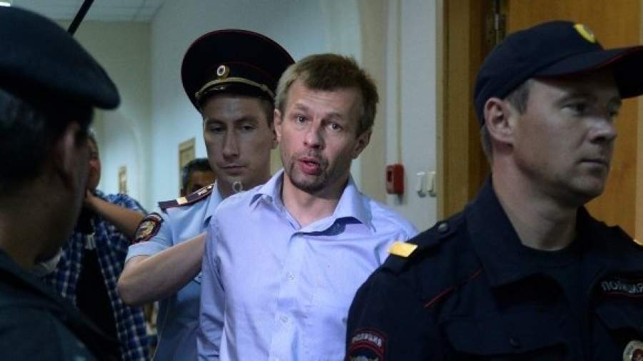 Мэр Ярославля ответит за взятки в 45 млн рублей