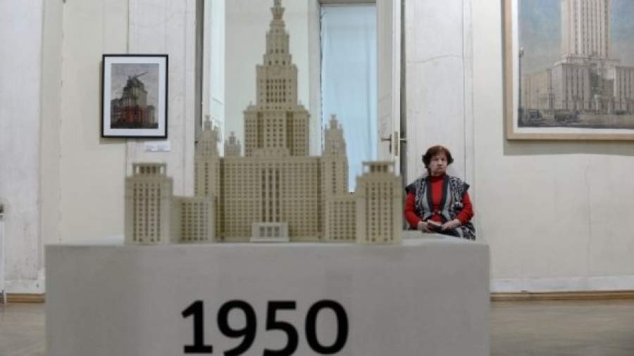 Старая и новая Москва в генпланах и макетах
