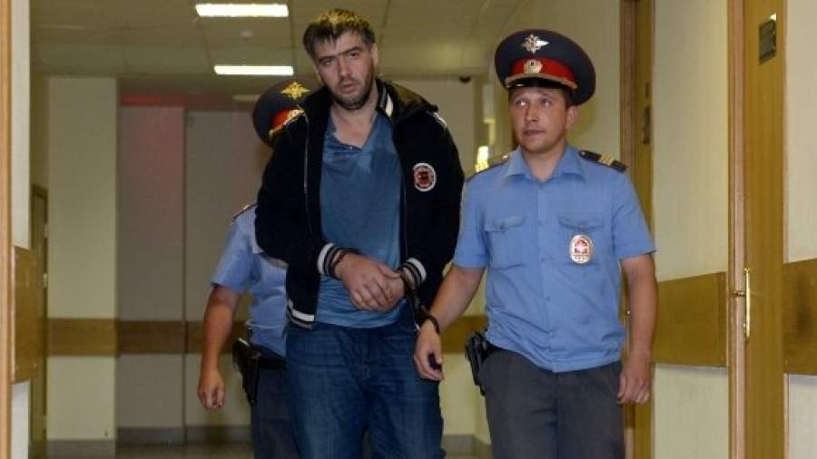 Обидчикам депутата Худякова добавят обвинение в рэкете на $1 млн