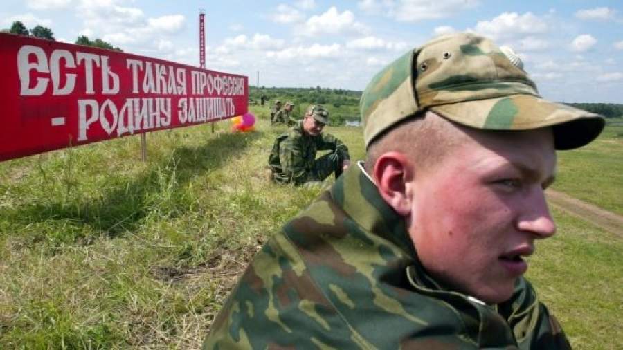 Банки помогут офицерам, сидящим без зарплат
