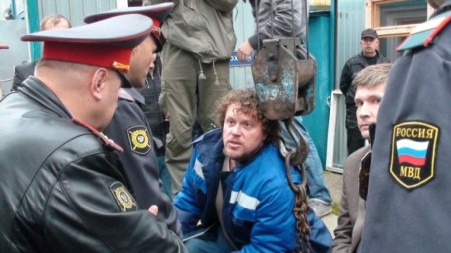 В России Полонскому сошло с рук оскорбление полицейских