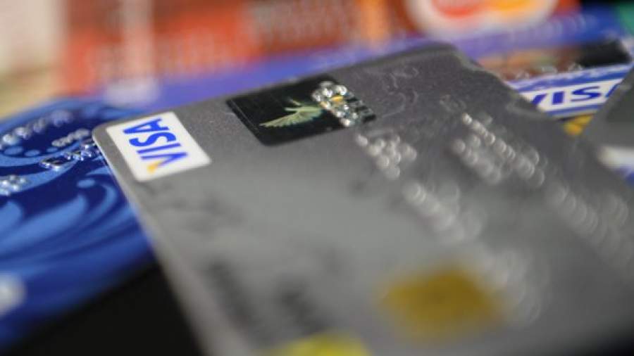 Visa пригрозила уйти