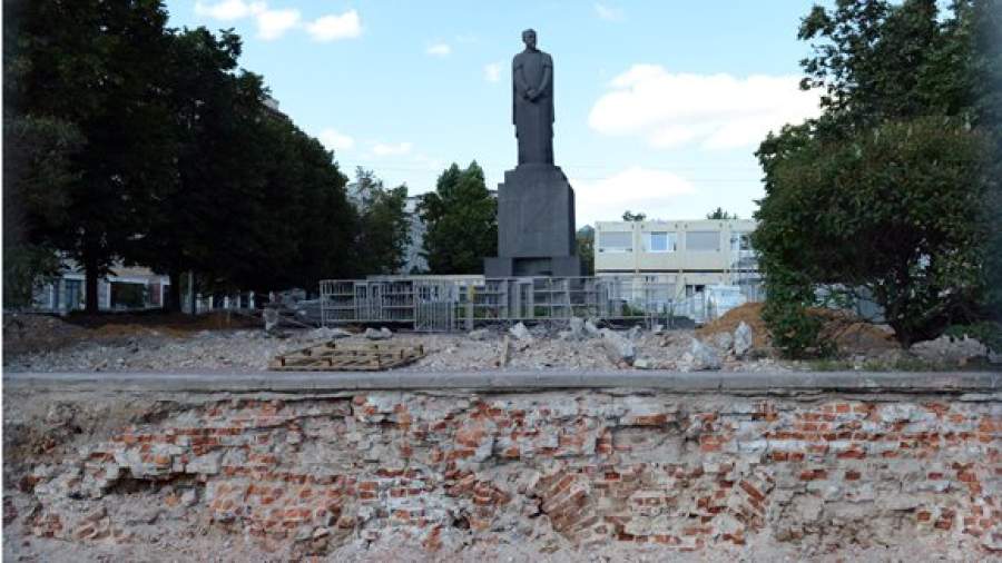Государство даст деньги НКО, защищающим памятники и захоронения