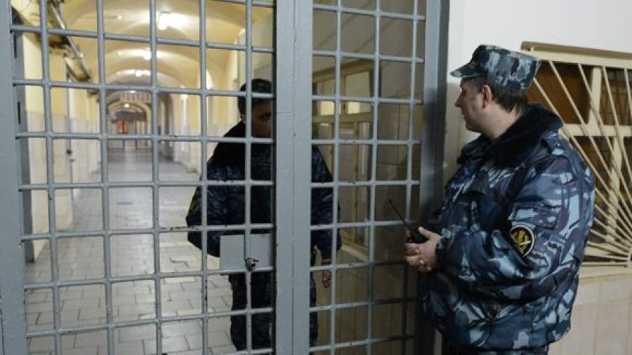 Конвоирам СИЗО помогут снять стресс массажные кресла