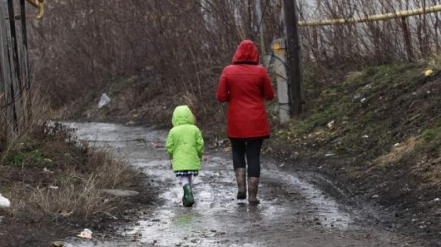 В Госдуме хотят отменить «смешное» 50-рублевое пособие на ребенка