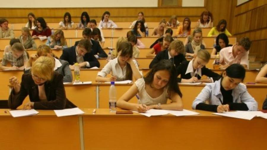 Вузы просят дополнительные места для абитуриентов с Украины