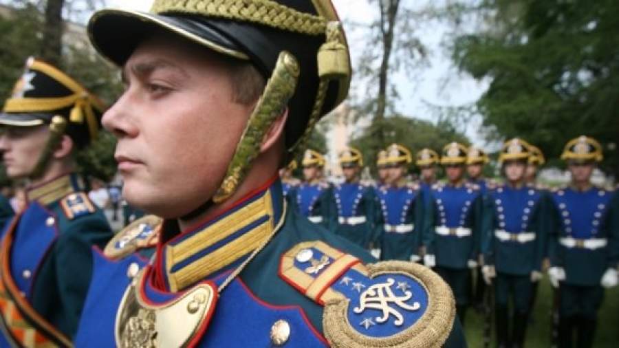 Преображенский и Семеновский полки восстановят ко Дню Победы