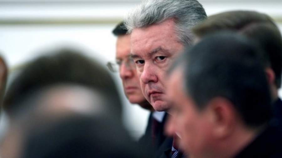Собянин начал ломать лужковскую систему управления