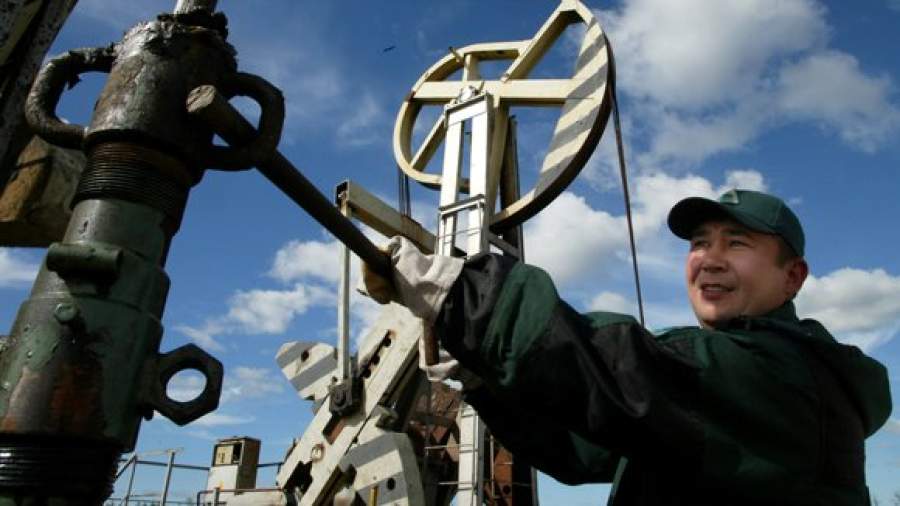 Минфин одобрил нефтяникам новые льготы по НДПИ