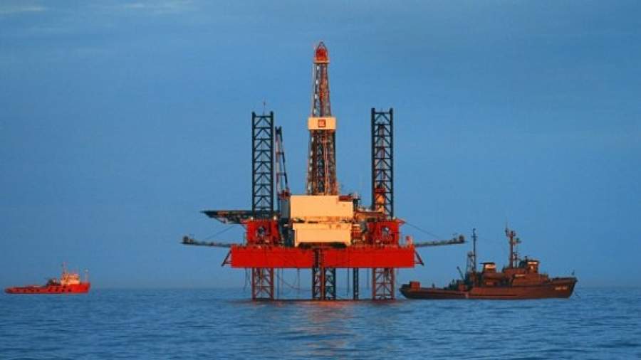 Нефтяников и газовиков обяжут покупать отечественное