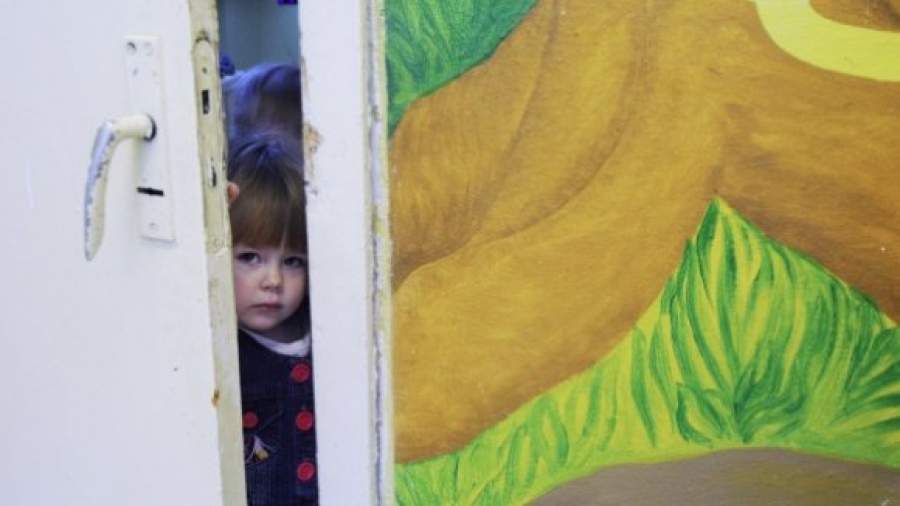 Мэрия отучит столичных родителей шлепать детей