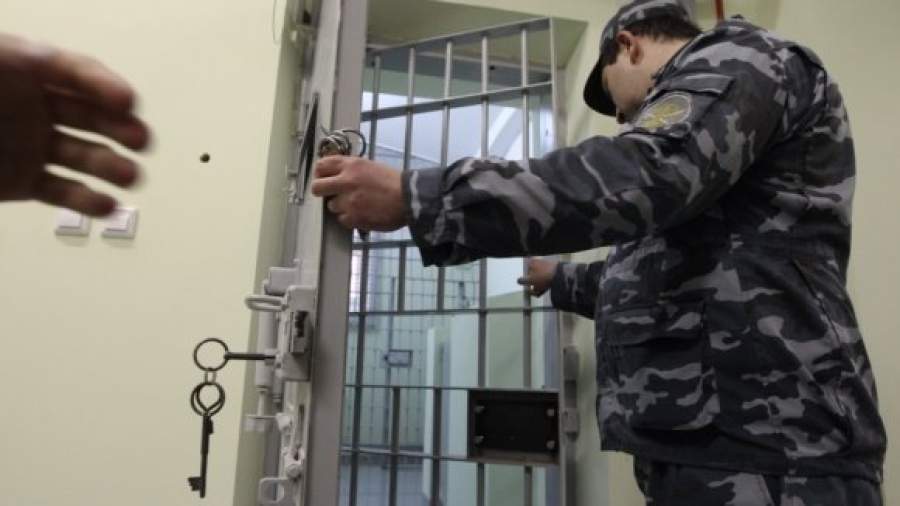 Зэкам запретят голодовки и членовредительство