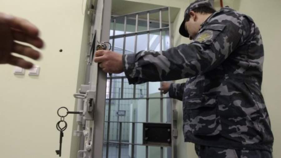 Содержание в полицейской камере сравнили с пыткой