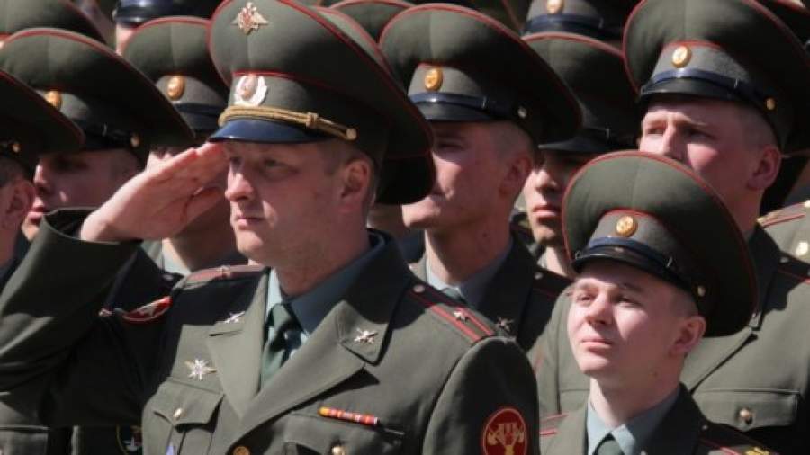 Офицерам запаса будут платить 14 тыс. в месяц
