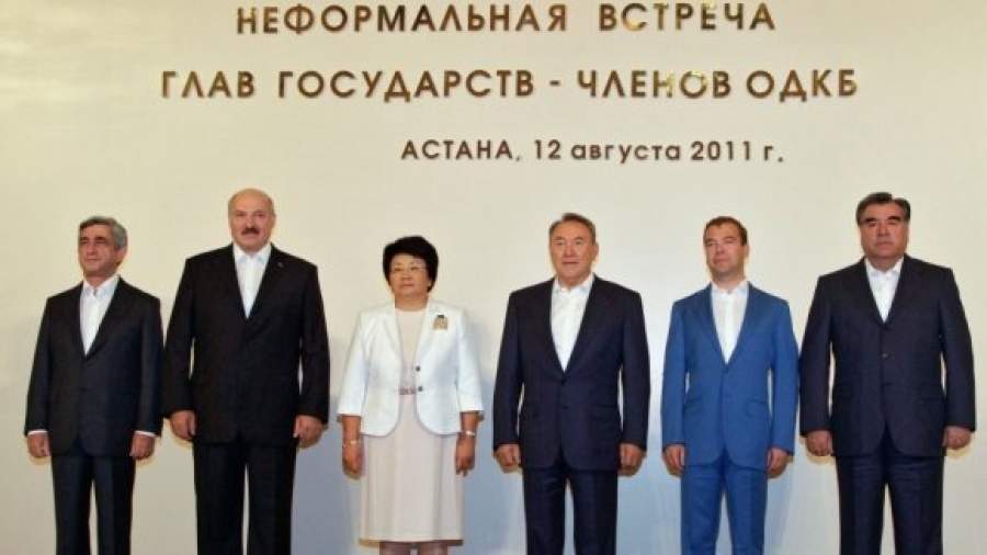 Кремль сожалеет, что никого от Армении не было на саммите ОДКБ в Минске