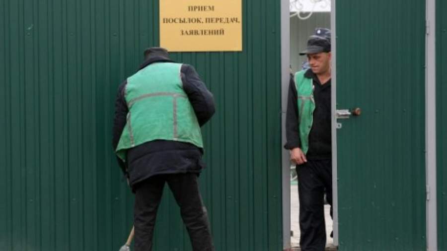 Тюремщиков оставили без компенсаций