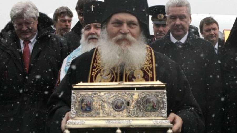 Фонд Андрея Первозванного призывает пикетировать посольство Греции