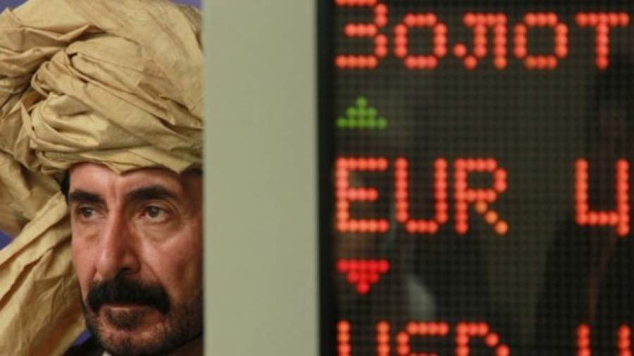 Инвесторы замерли в ожидании «золотого дна»