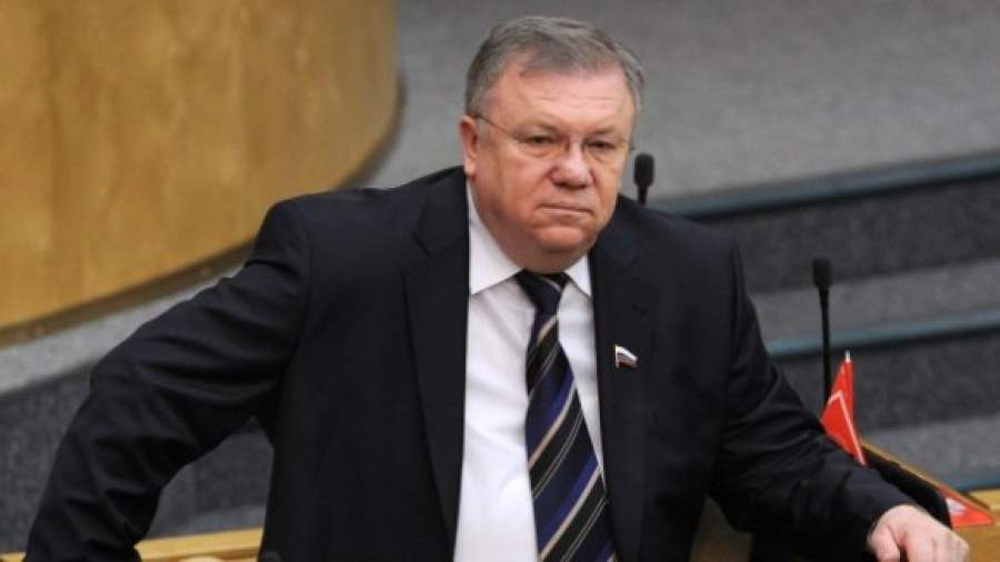 Владимир Комоедов: «Служить нужно 1,5 года и с 19 лет»