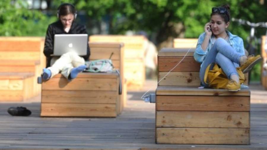 100 московских парков оборудуют бесплатным Wi-Fi