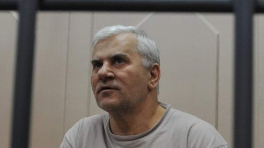 Защита Амирова просит президента спасти его от гибели в СИЗО