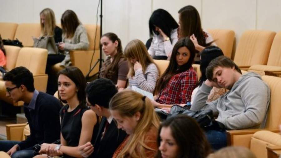Студенты неэффективных вузов сами выберут новое учебное заведение