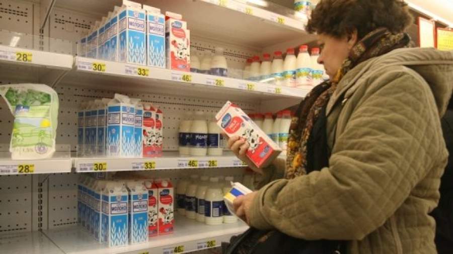 Роспотребнадзор: 9% молока не соответствуют санитарным требованиям