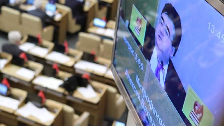 Коммунисты требуют снять Митрофанова с поста главы комитета Госдумы