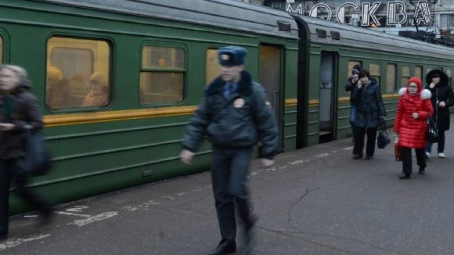Контролеры РЖД получат право проверять документы у пассажиров