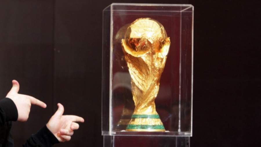 FIFA сможет продавать спиртное на российских стадионах