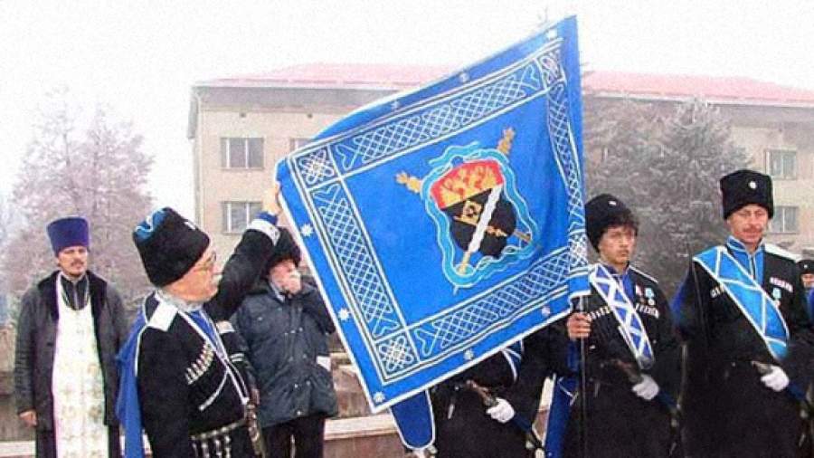 Казаки просят у президента 100 тыс. га земли и коньячный завод