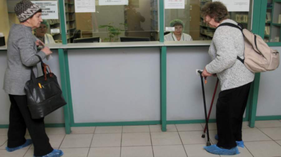 Столичные поликлиники приспособят для инвалидов
