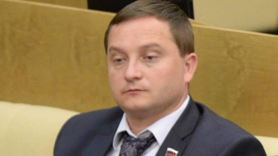 Депутат Худяков теряет зрение после нападения на дороге