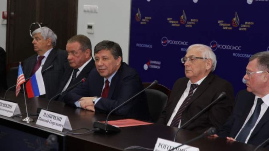 Депутаты просят президента создать Совет по космосу