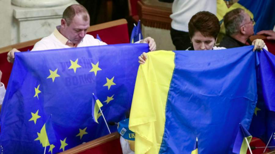 Треть россиян считает соглашение Украины с ЕС предательством