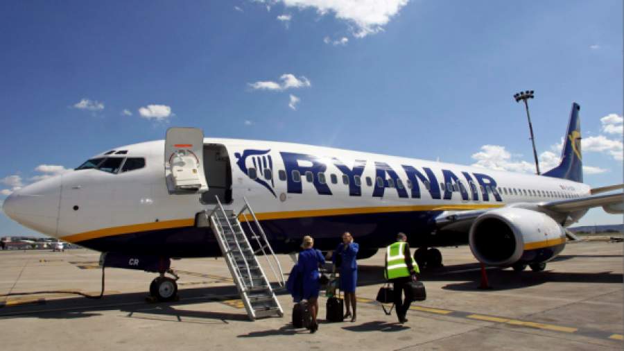 Ryanair собирается летать в Москву и Петербург