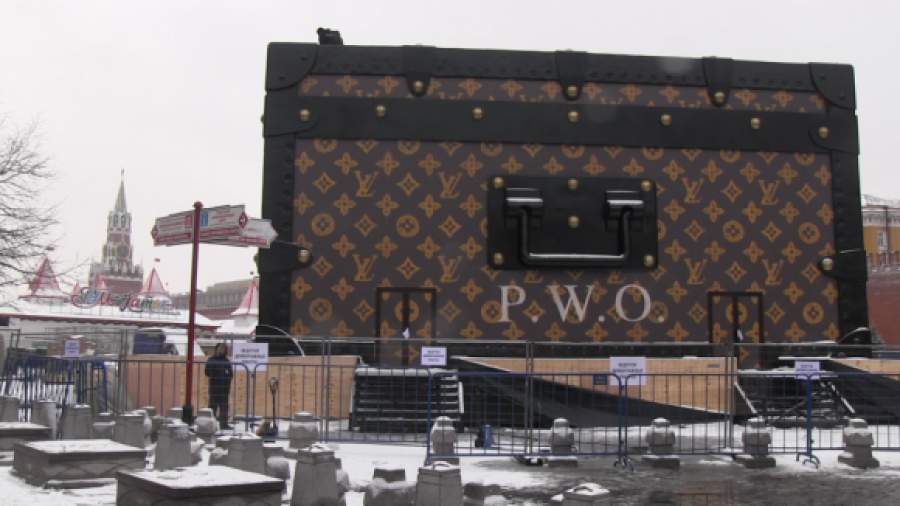 Депутаты Госдумы и блогеры сэкономили Louis Vuitton $20 млн