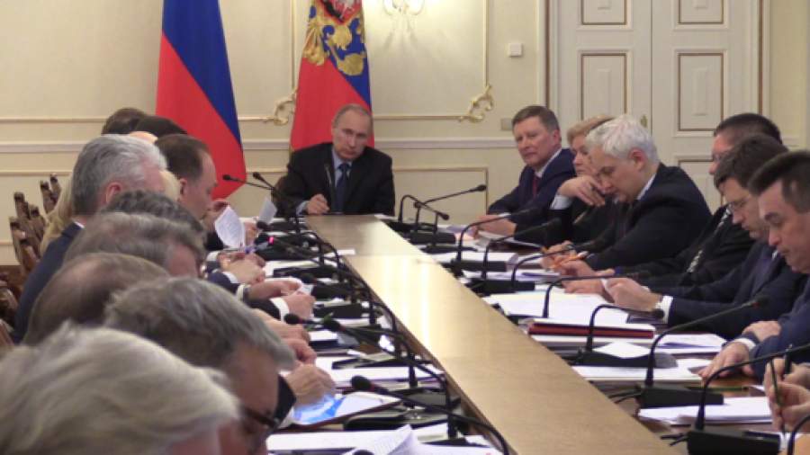 Путин поддержал штрафы и лицензирование для компаний ЖКХ