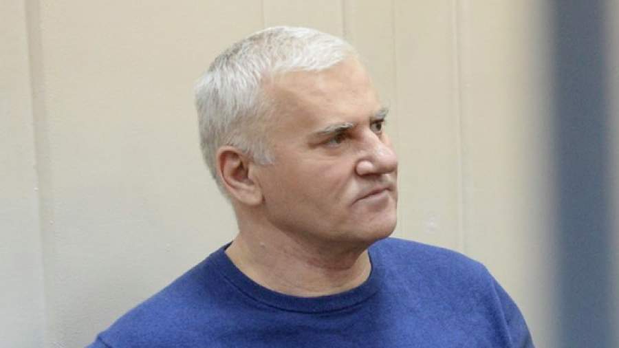 Следствие забраковало 30 свидетелей экс-мэра Махачкалы Амирова