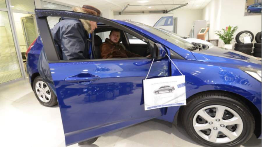 Дума запретит рекламировать базовую стоимость автомобилей