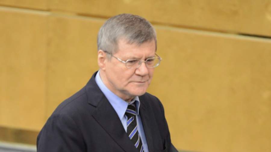 Юрий Чайка отругал регионы за ЖКХ